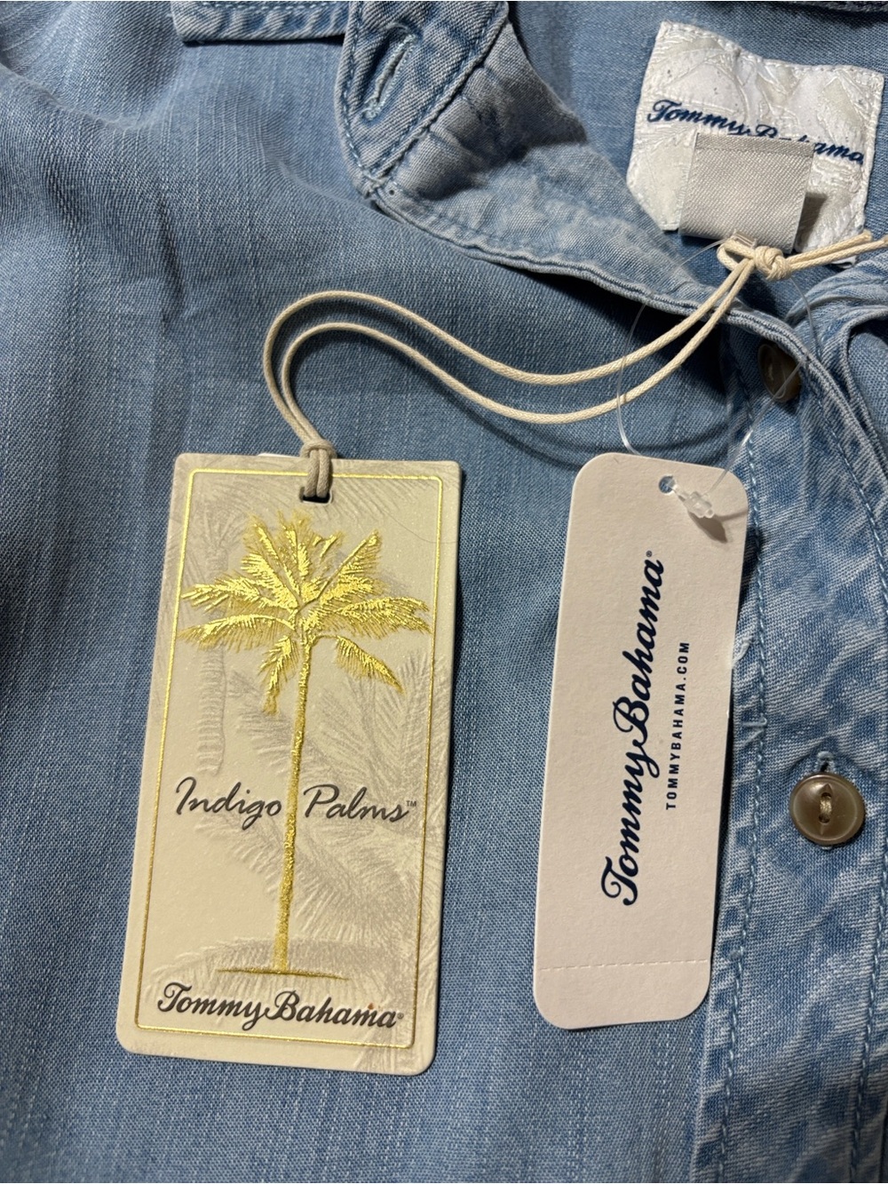 Tommy Bahama chambray o'lei relaxed womens shirt size Medium NWT - Picture 11 of 12
